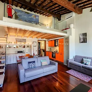  Apartment Cavour Mezzanine By 360rentals Italy